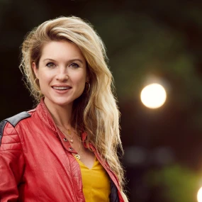 Lauren Verster Lauren Verster