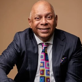 Adjiedj Bakas Adjiedj Bakas