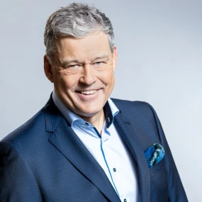 Charles Groenhuijsen Charles Groenhuijsen