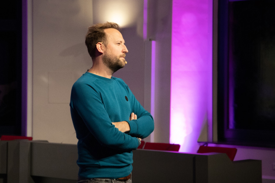 Paul Ramakers | Spreker & Dagvoorzitter | Contact, boeken of informatie ...