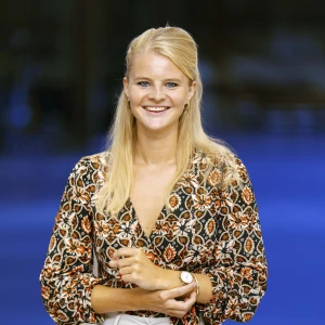 Suzanne Suzanne